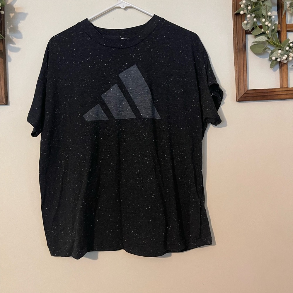 Adidas black speckled short sleeve shirt. Womens size 1x.